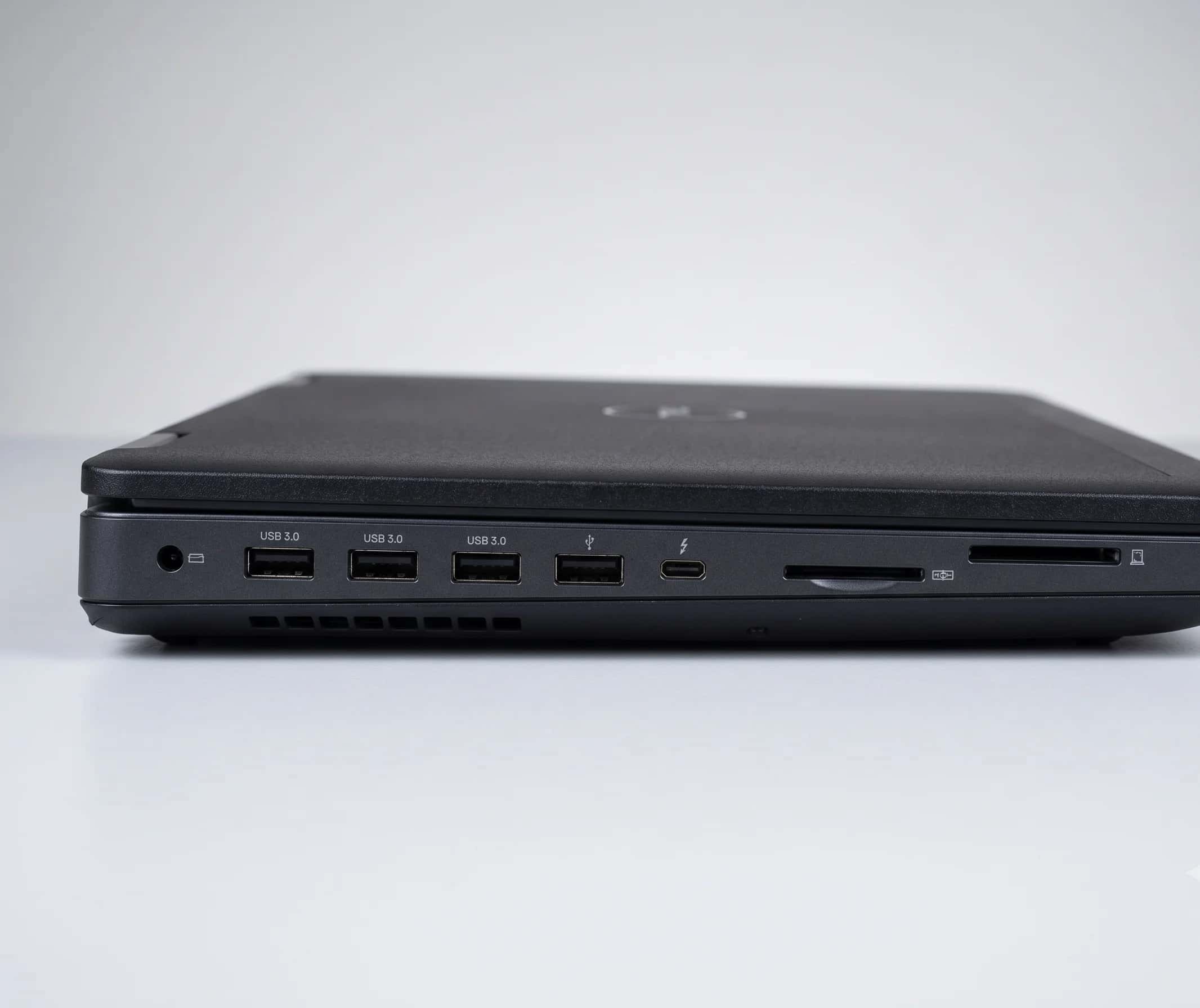Dell Precision 7520 thumbnail 3