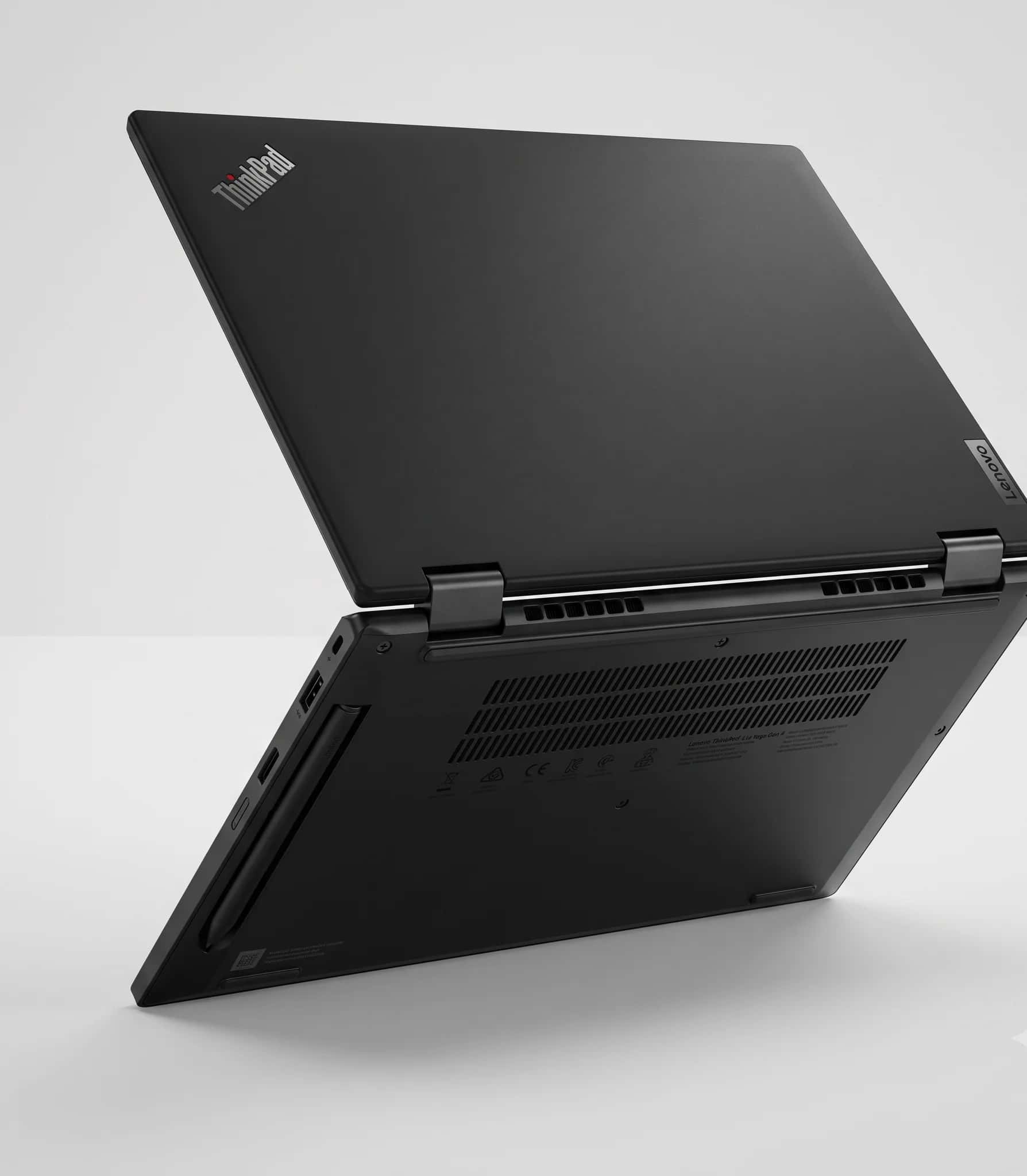 Lenovo Yoga 13 thumbnail 4